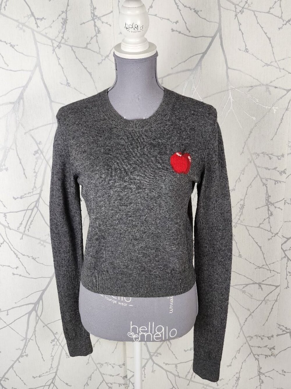 Sunday Best Gray Apple Print Boxy Cropped Sweater
